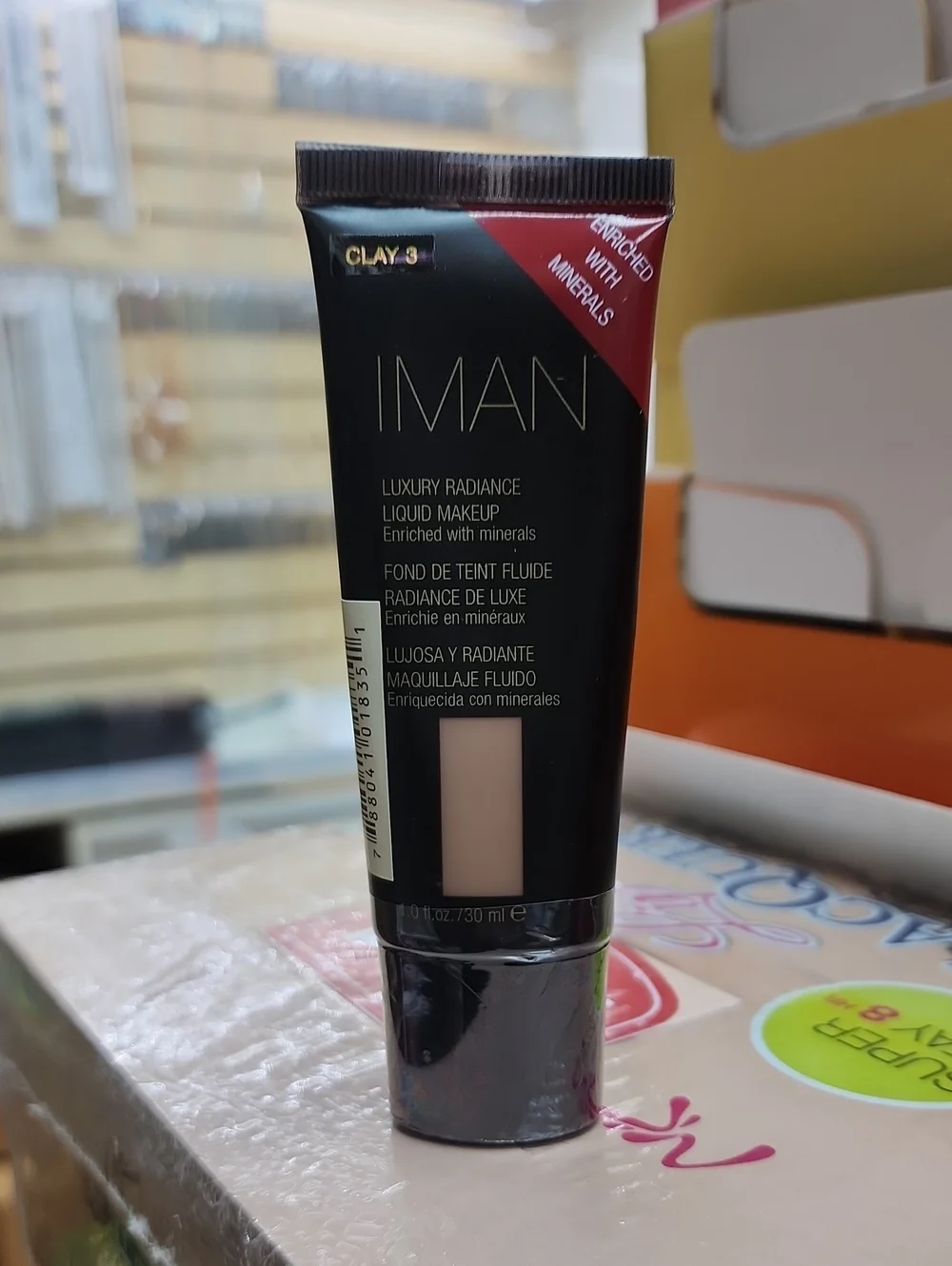 IMAN Luxury Radiance Liquid Makeup - Clay 3  New